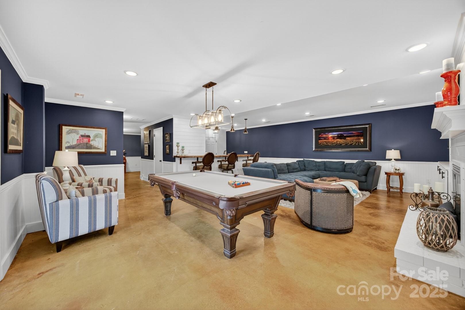 2805 Old Town Club Road