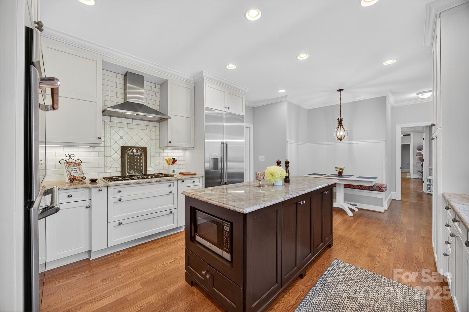 2805 Old Town Club Road