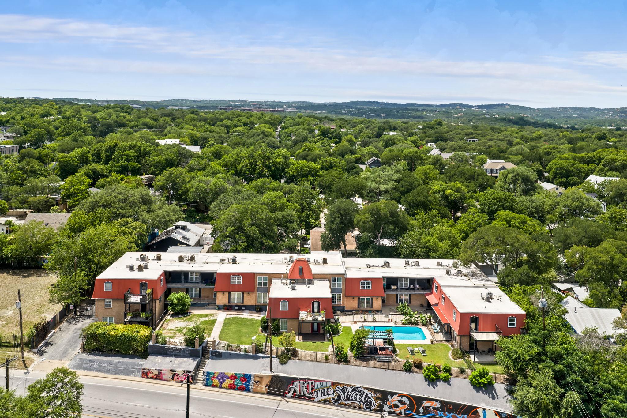 900 S Lamar BLVD # 201