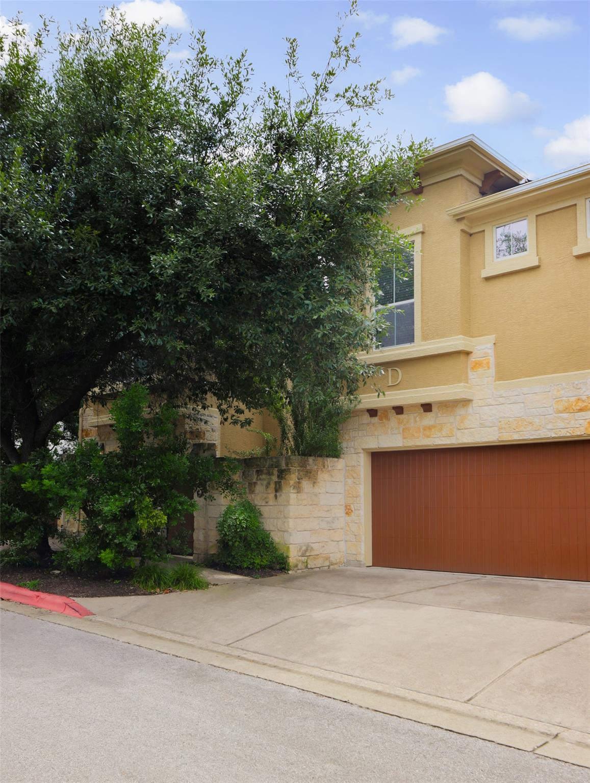3406 Menchaca RD # 14
