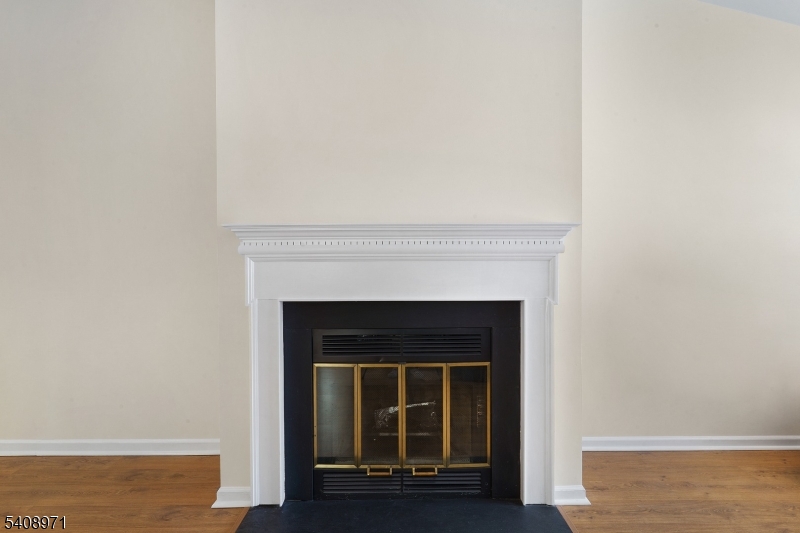 20 Alexandria Way