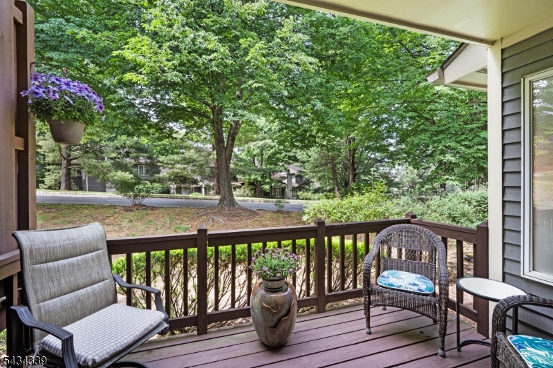 15 Saint Andrews Ln