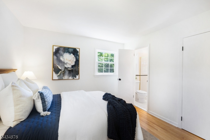 111 Anderson Hill Rd