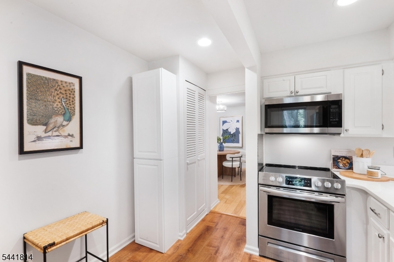 23 Commonwealth Dr