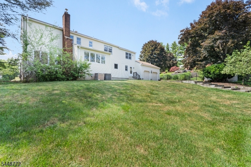 8 Patriot Rd