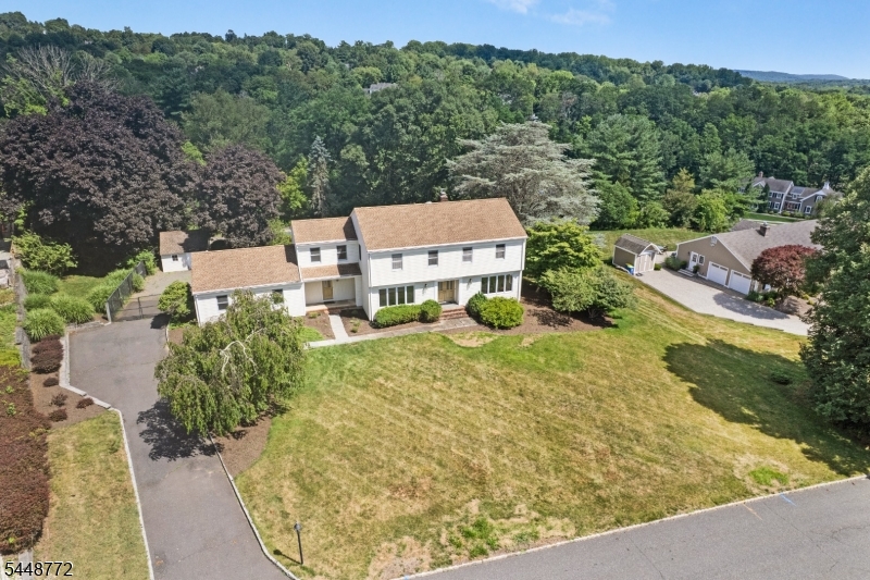 8 Patriot Rd