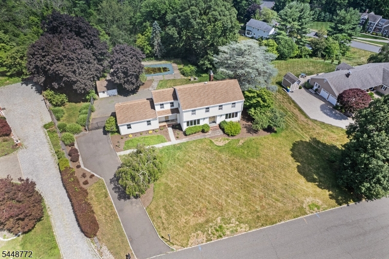 8 Patriot Rd