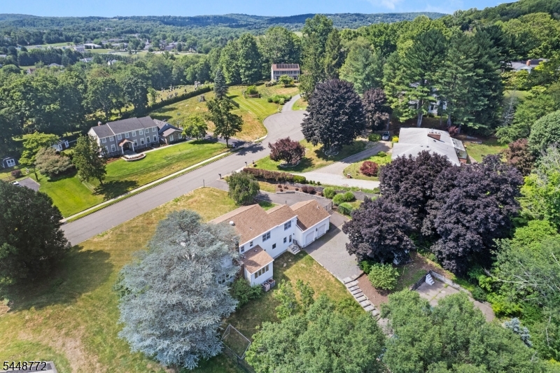 8 Patriot Rd