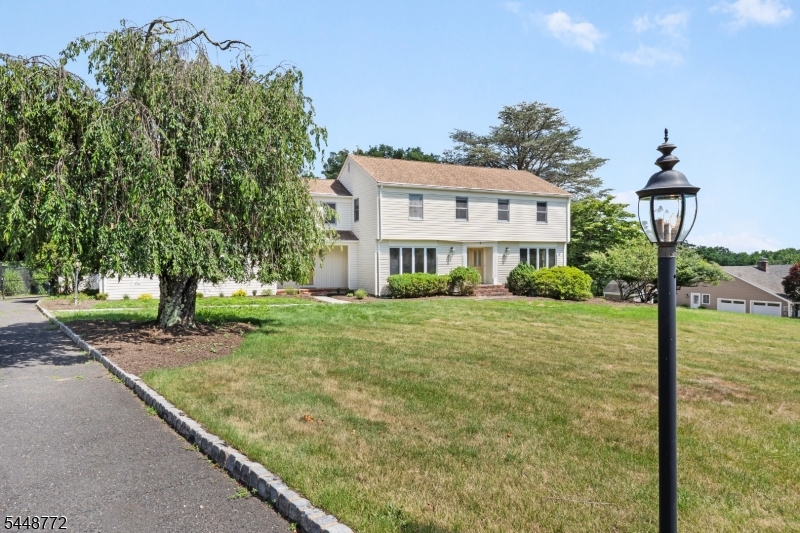 8 Patriot Rd