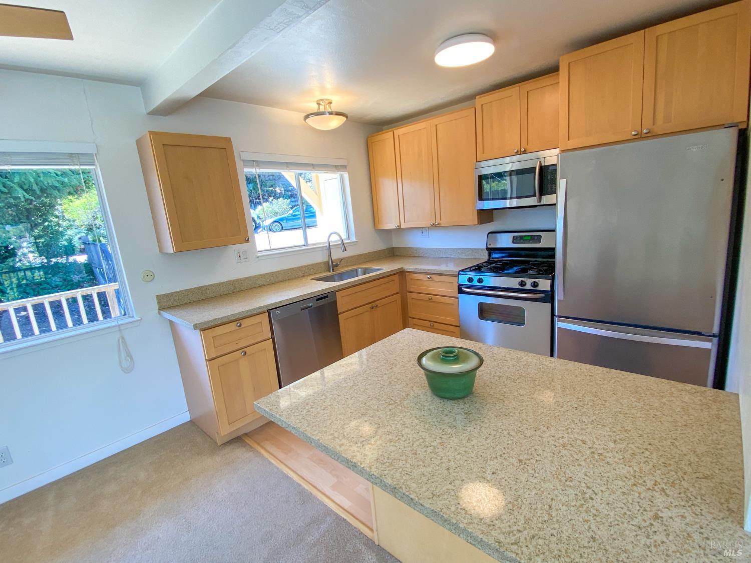 55-57 Bayo Vista Way