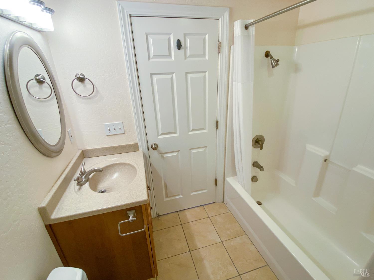 55-57 Bayo Vista Way