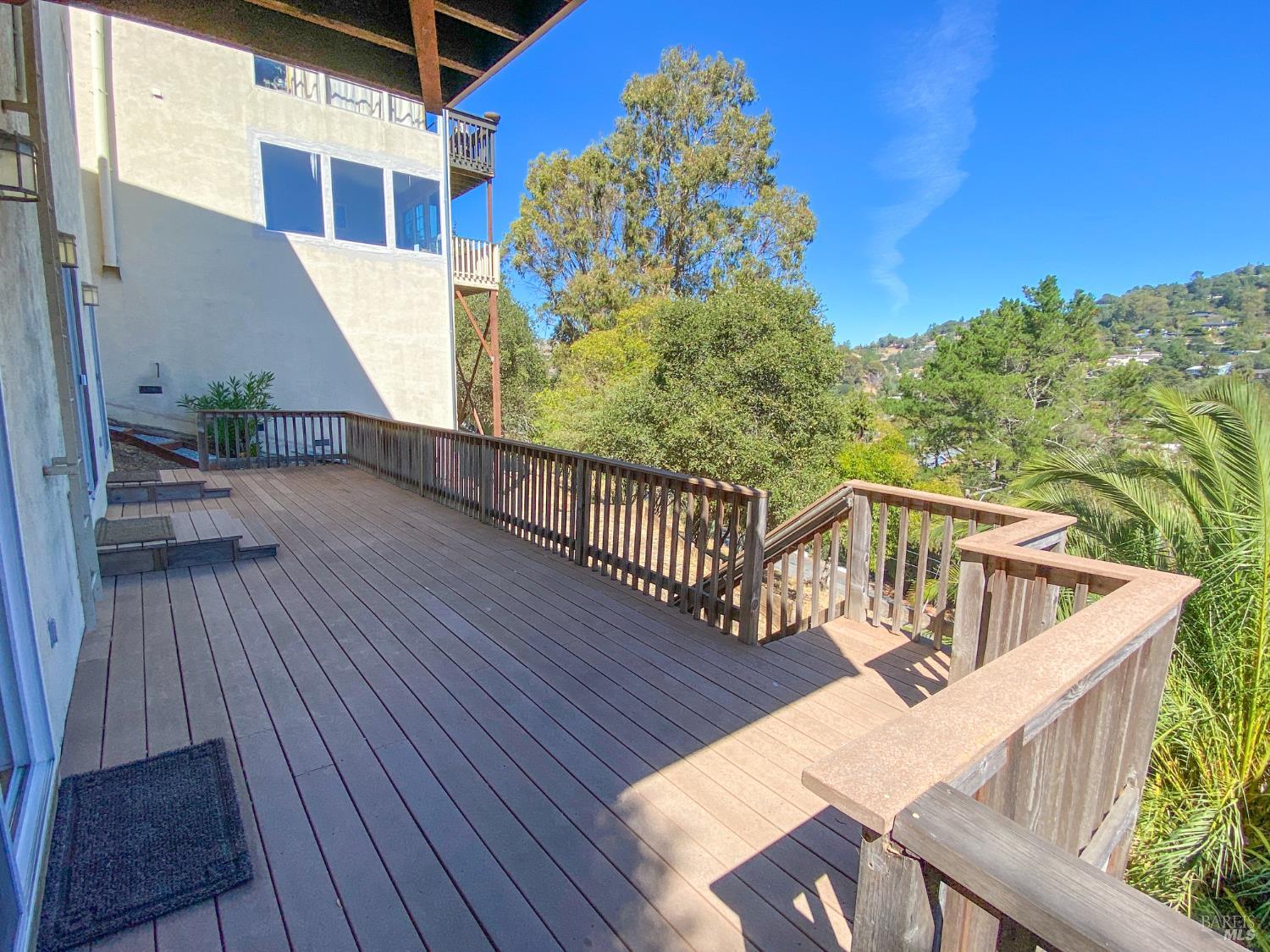 55-57 Bayo Vista Way