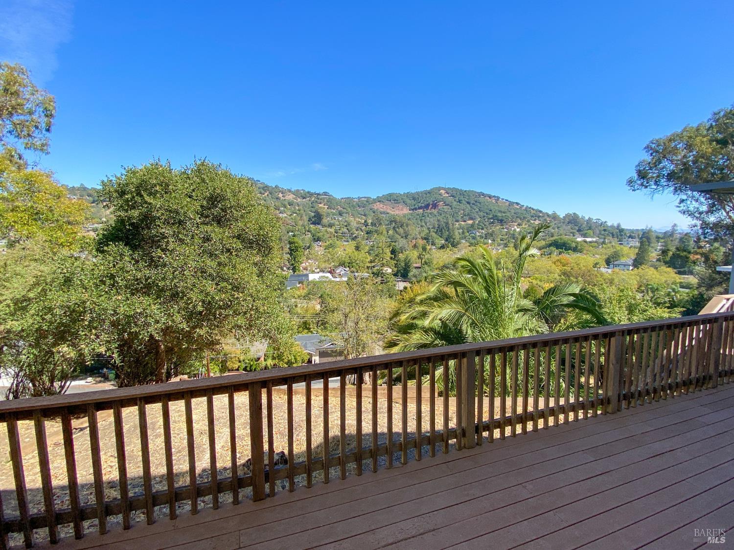55-57 Bayo Vista Way
