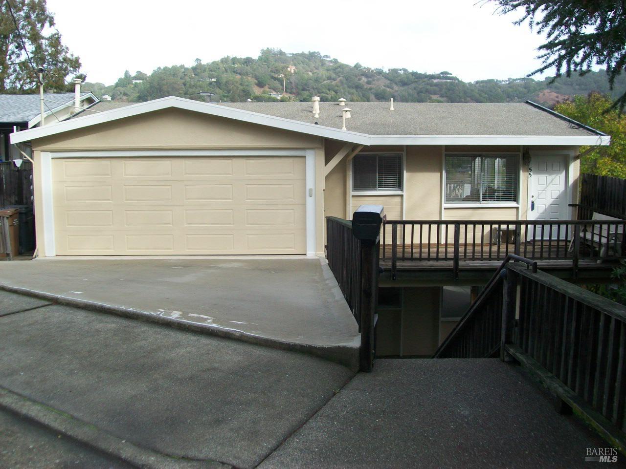 55-57 Bayo Vista Way