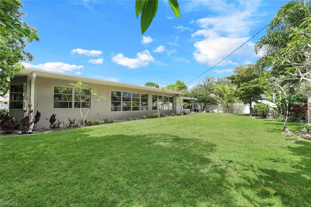 10320 River DR