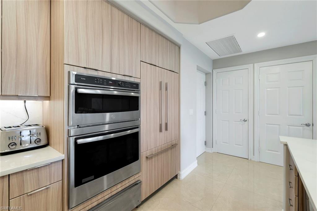 2728 Tiburon BLVD E # A403