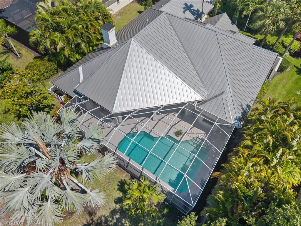 2039 Mission DR