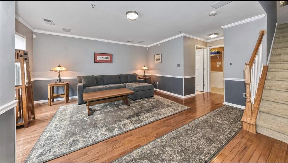 7 TRIBECA AVE Unit: 513