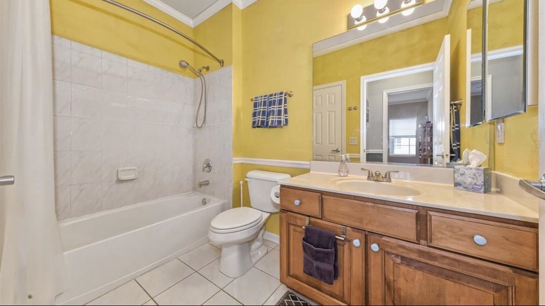 7 TRIBECA AVE Unit: 513