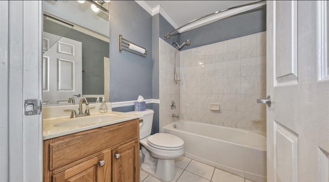 7 TRIBECA AVE Unit: 513