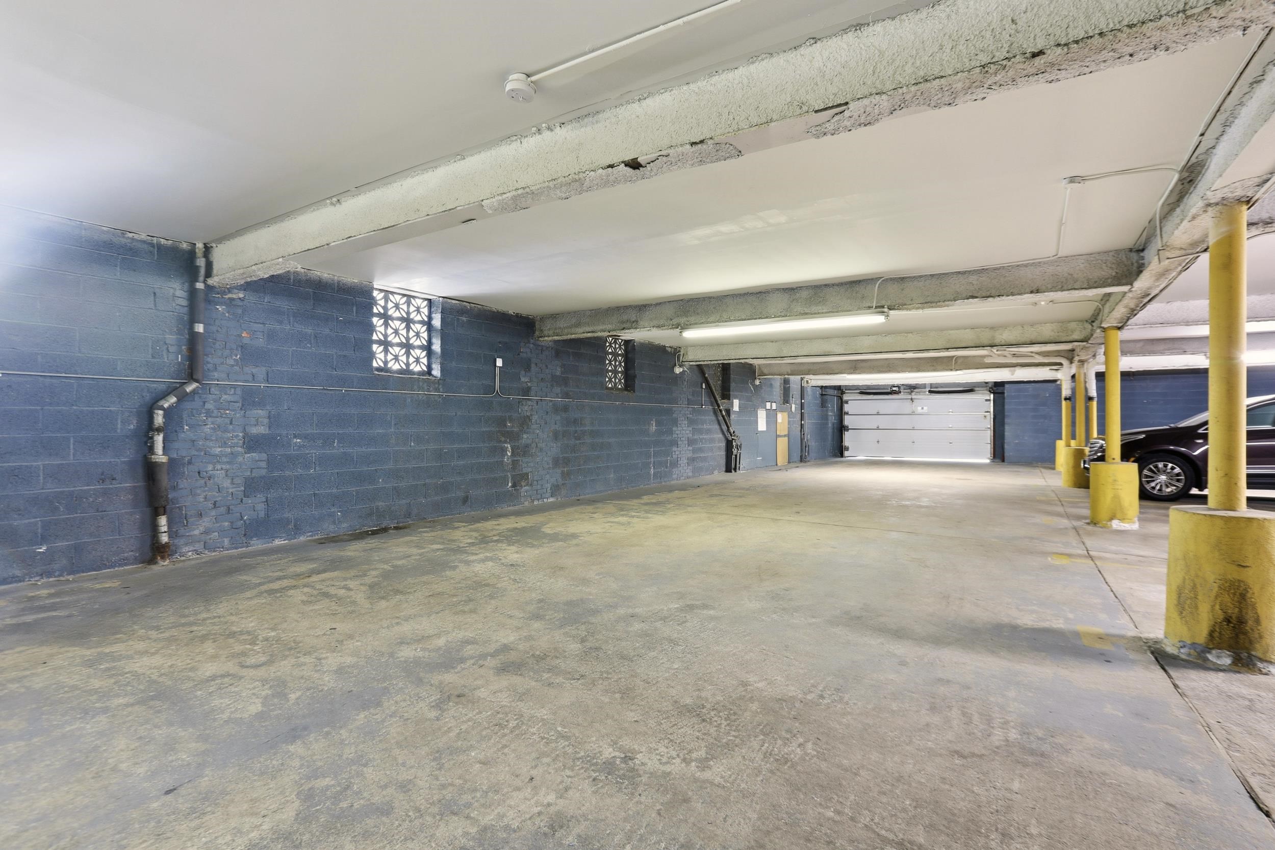 310 70TH ST Unit: 1D