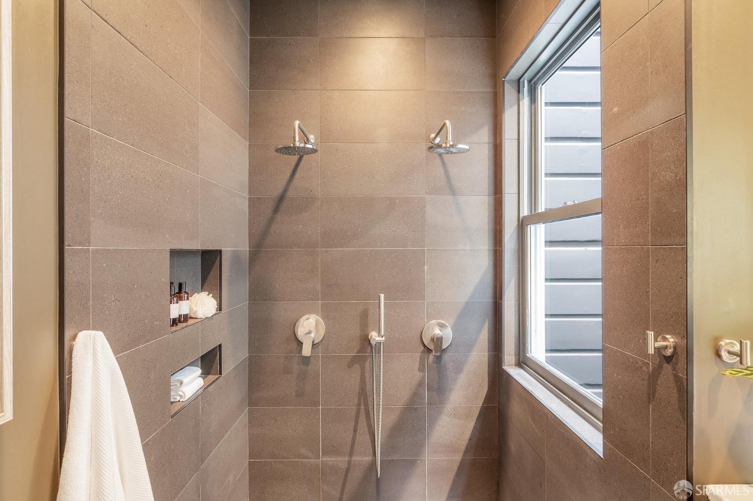 73 Collingwood Street # 73B