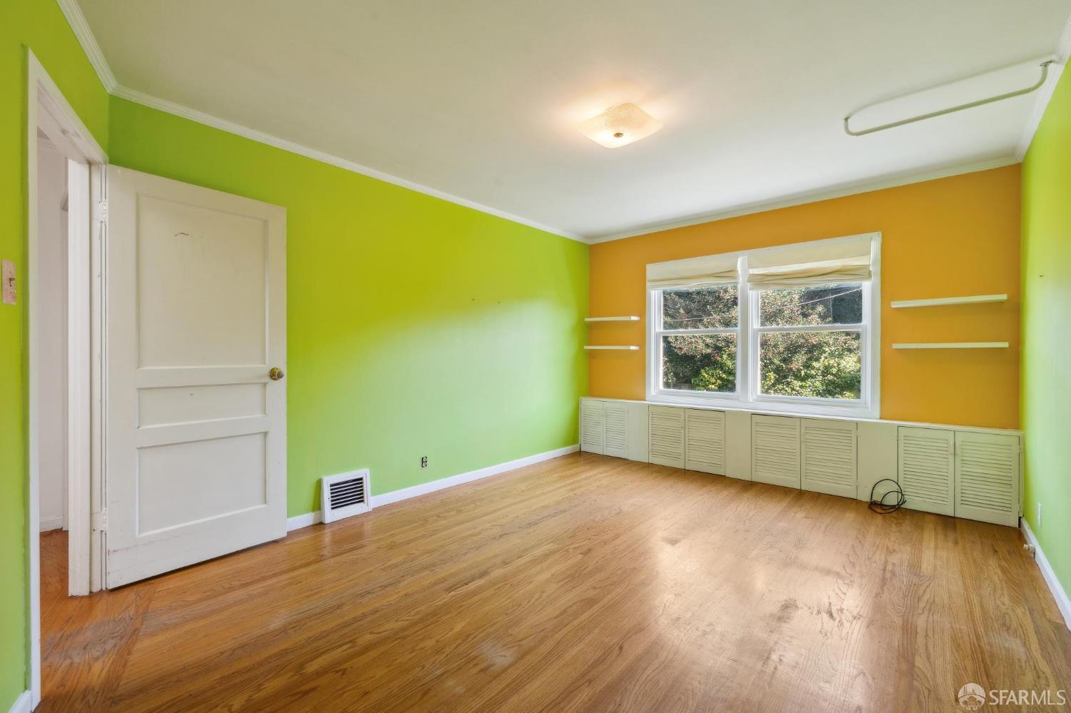 130 Meadowbrook Drive