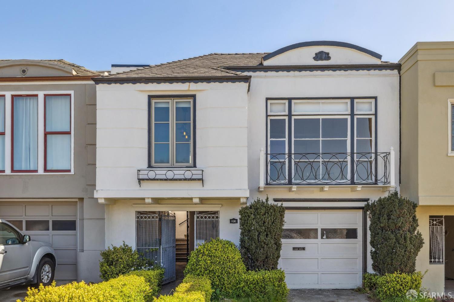 130 Meadowbrook Drive