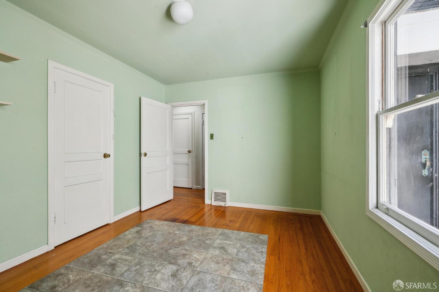 130 Meadowbrook Drive