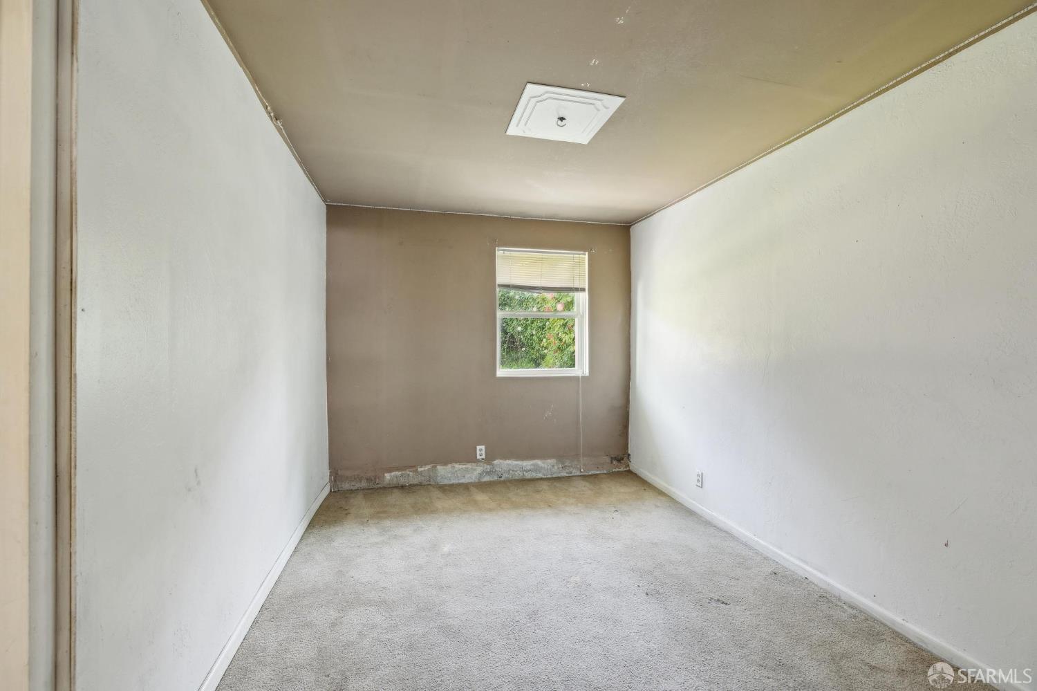 130 Meadowbrook Drive