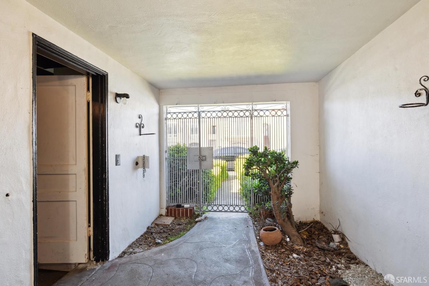 130 Meadowbrook Drive