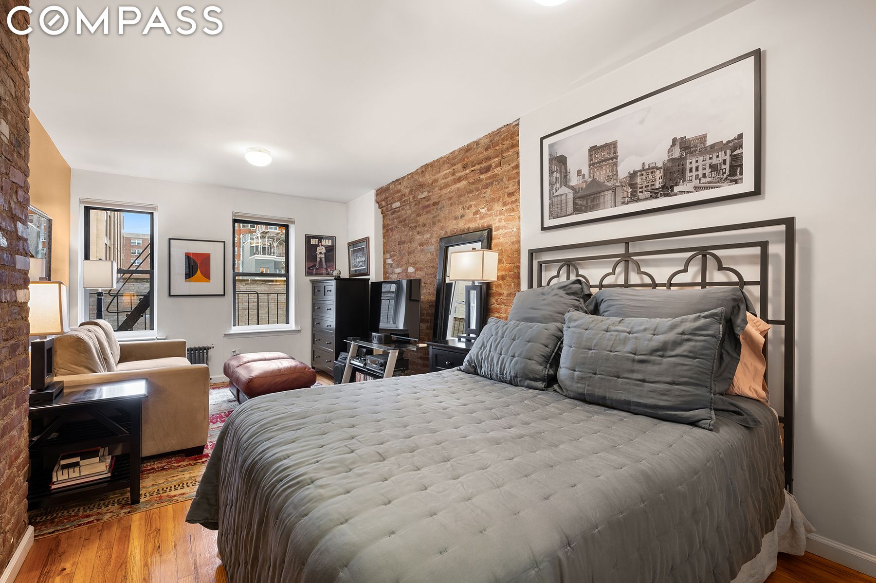 210 E 21st Street 4C