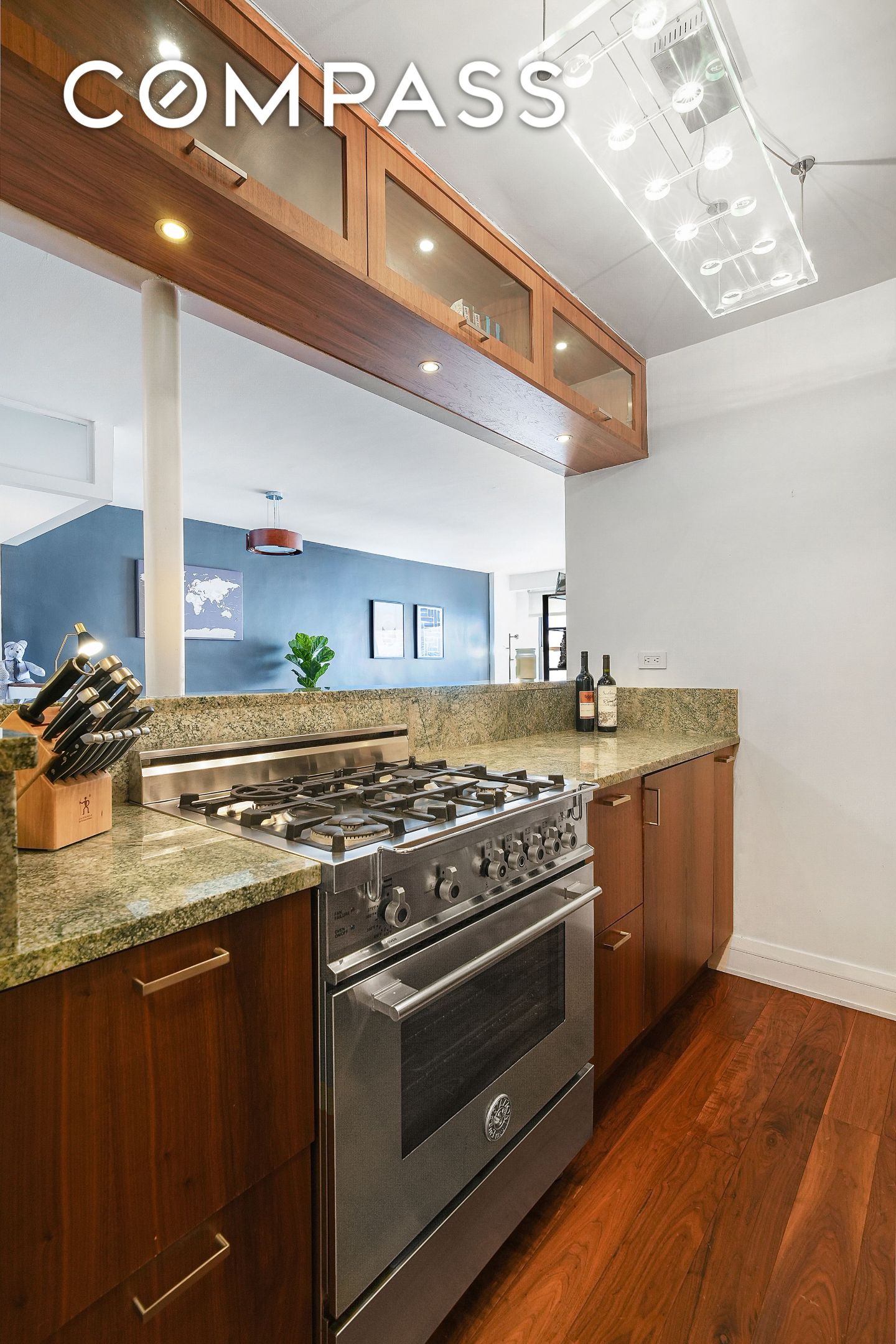 220 E 54th Street 11H