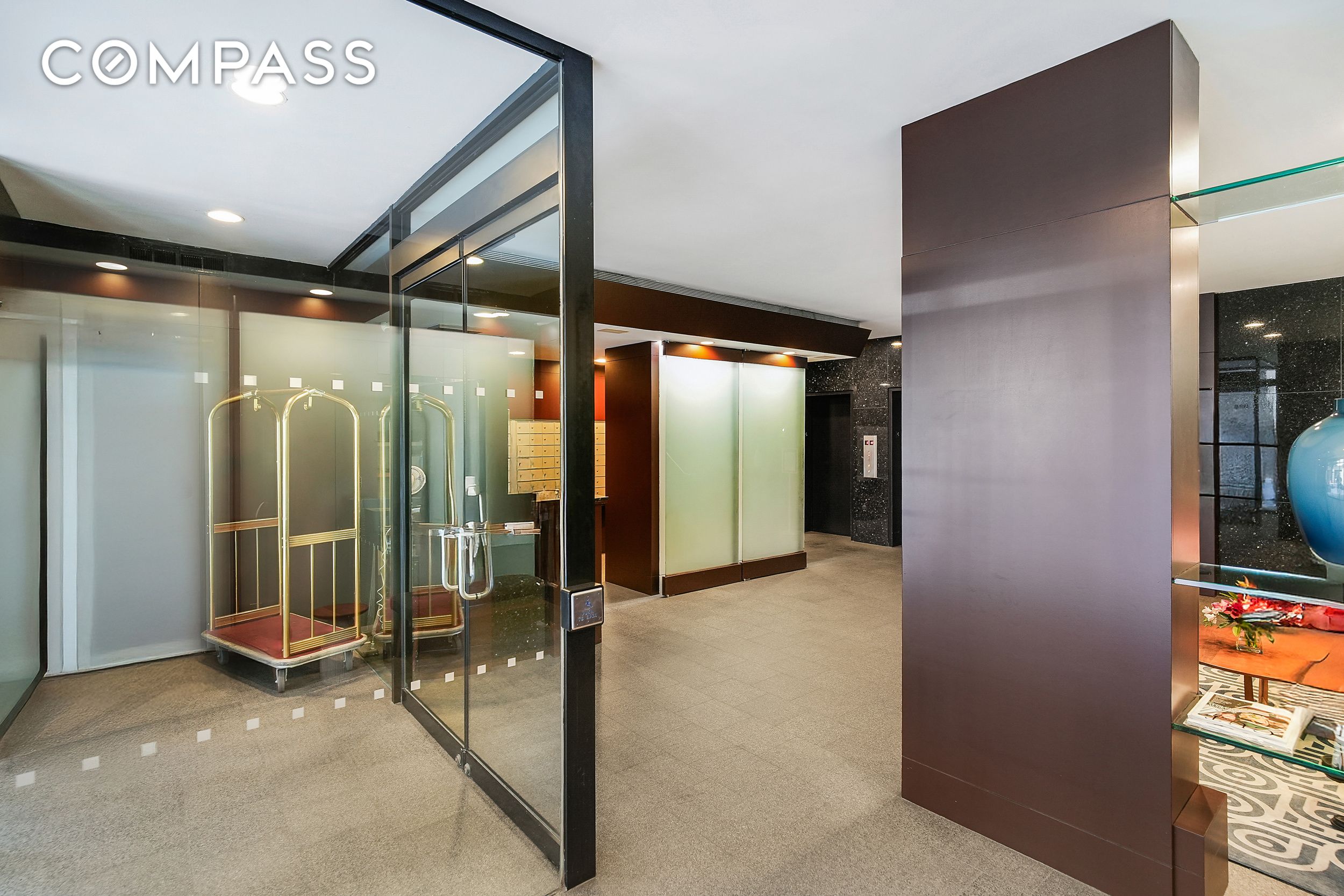 220 E 54th Street 11H