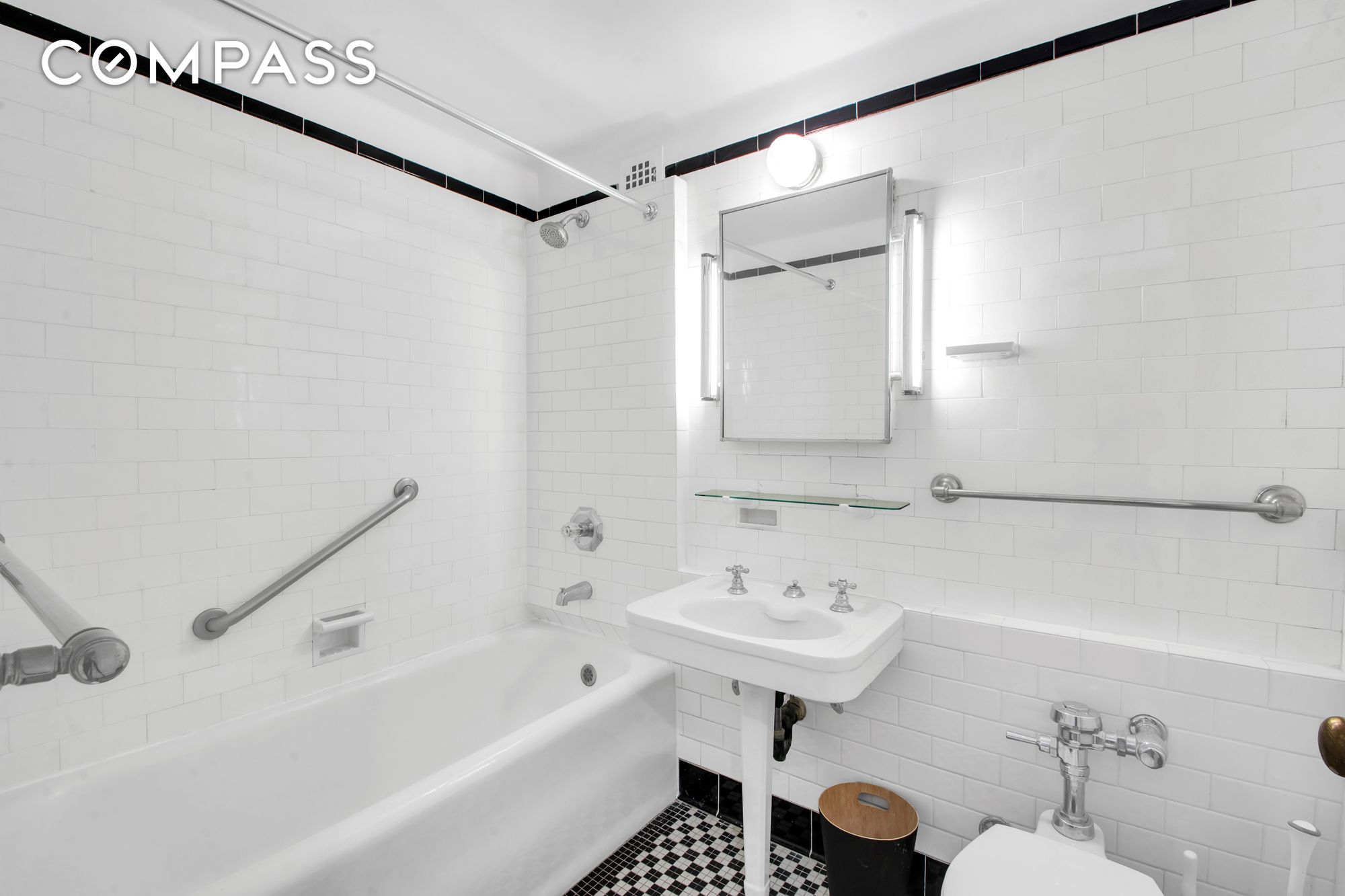 410 W 24th Street 9K