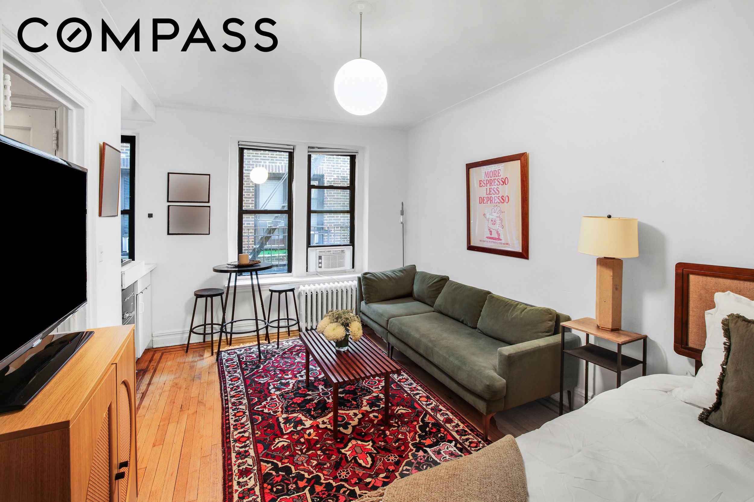 300 8th Avenue 5G