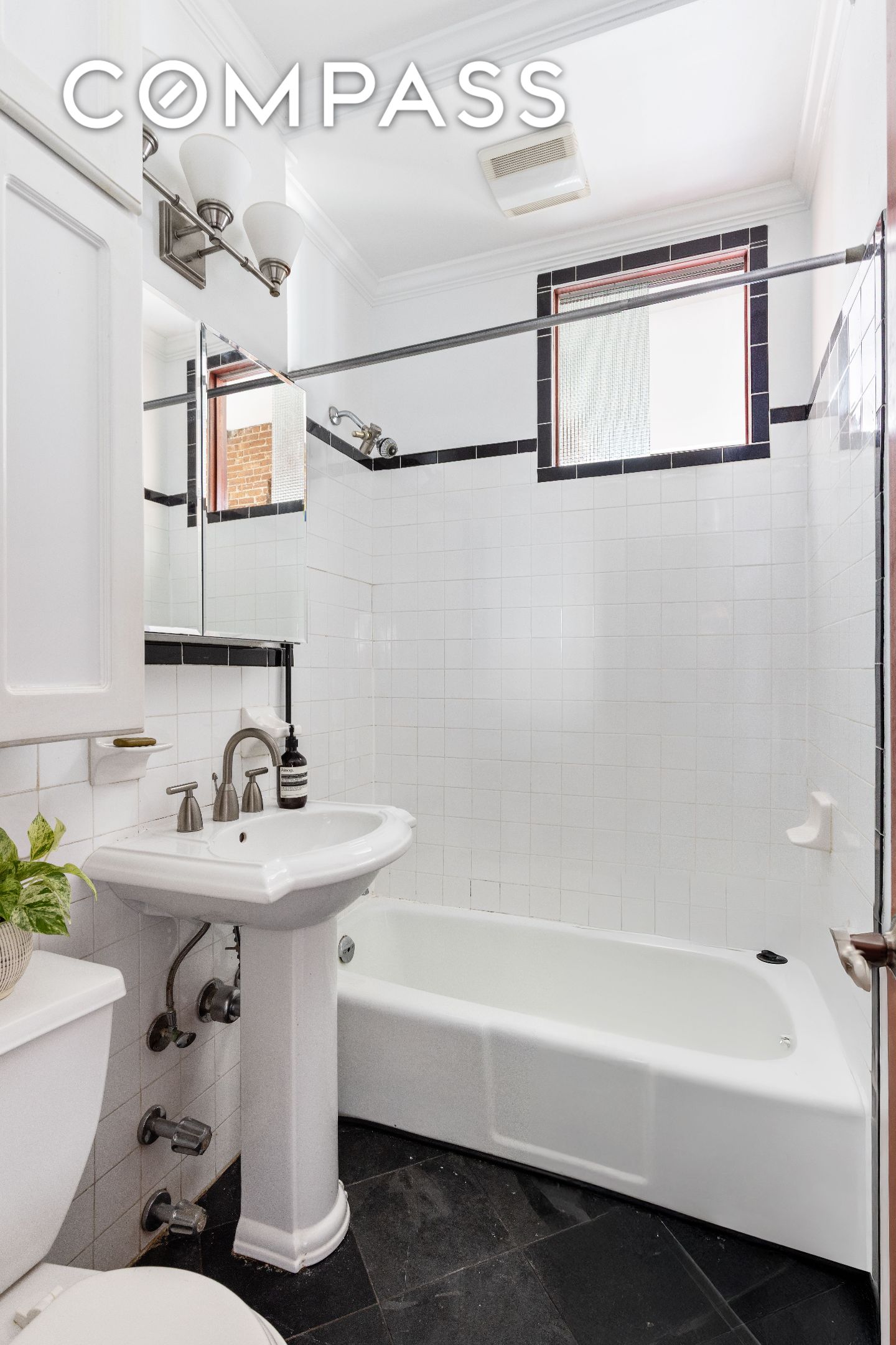 327 W 85th Street 5D
