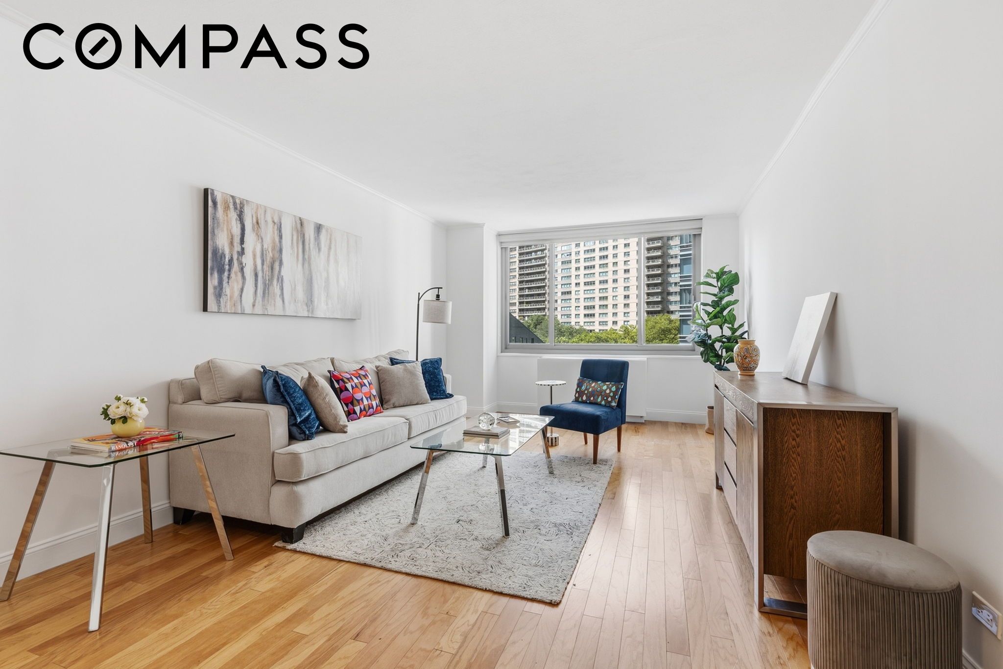 2025 Broadway 5A