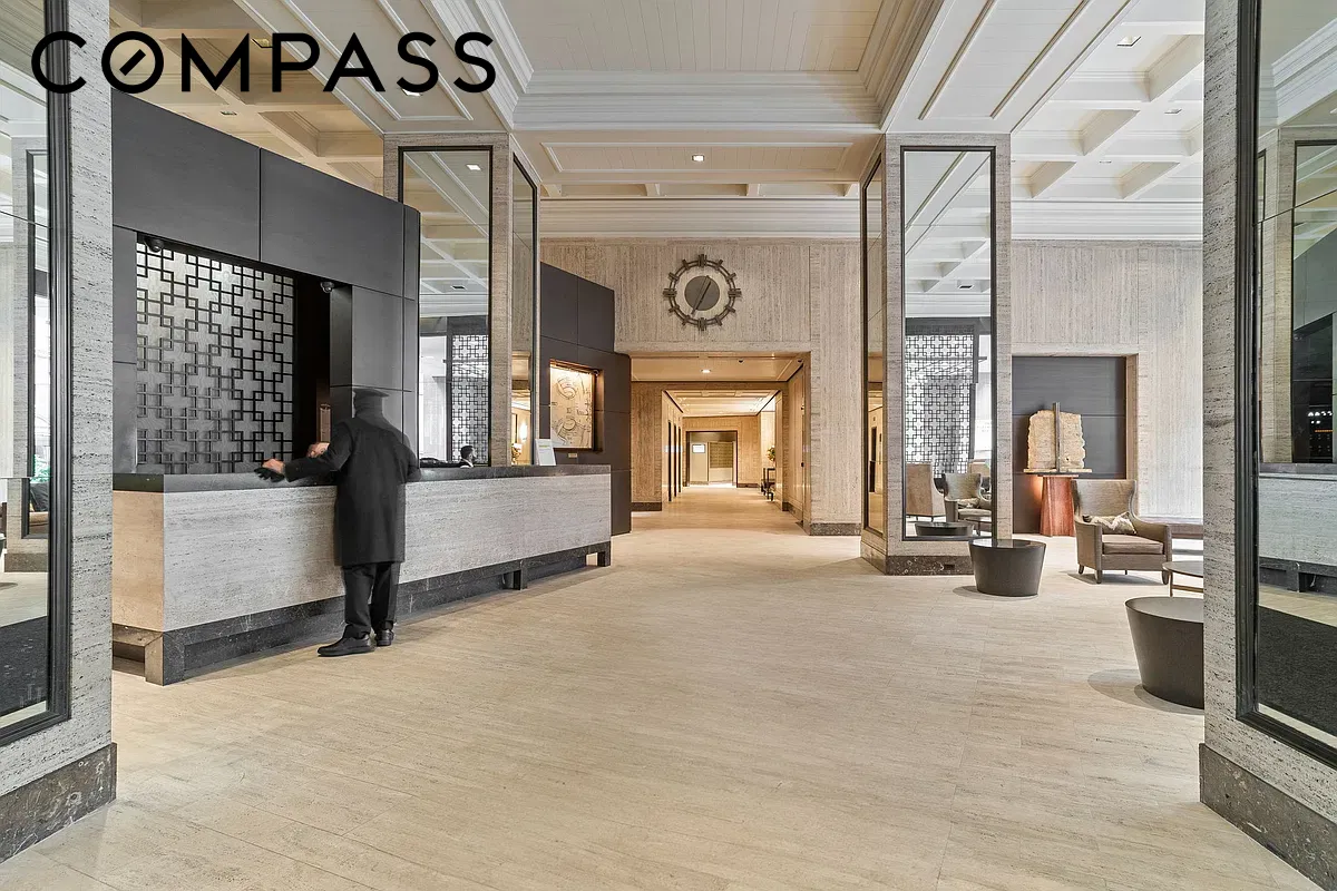 20 W 64th Street 26T