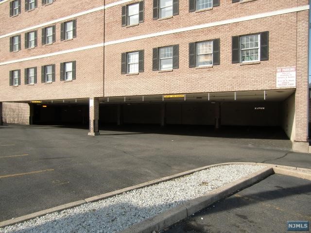 61 N Maple Avenue #304