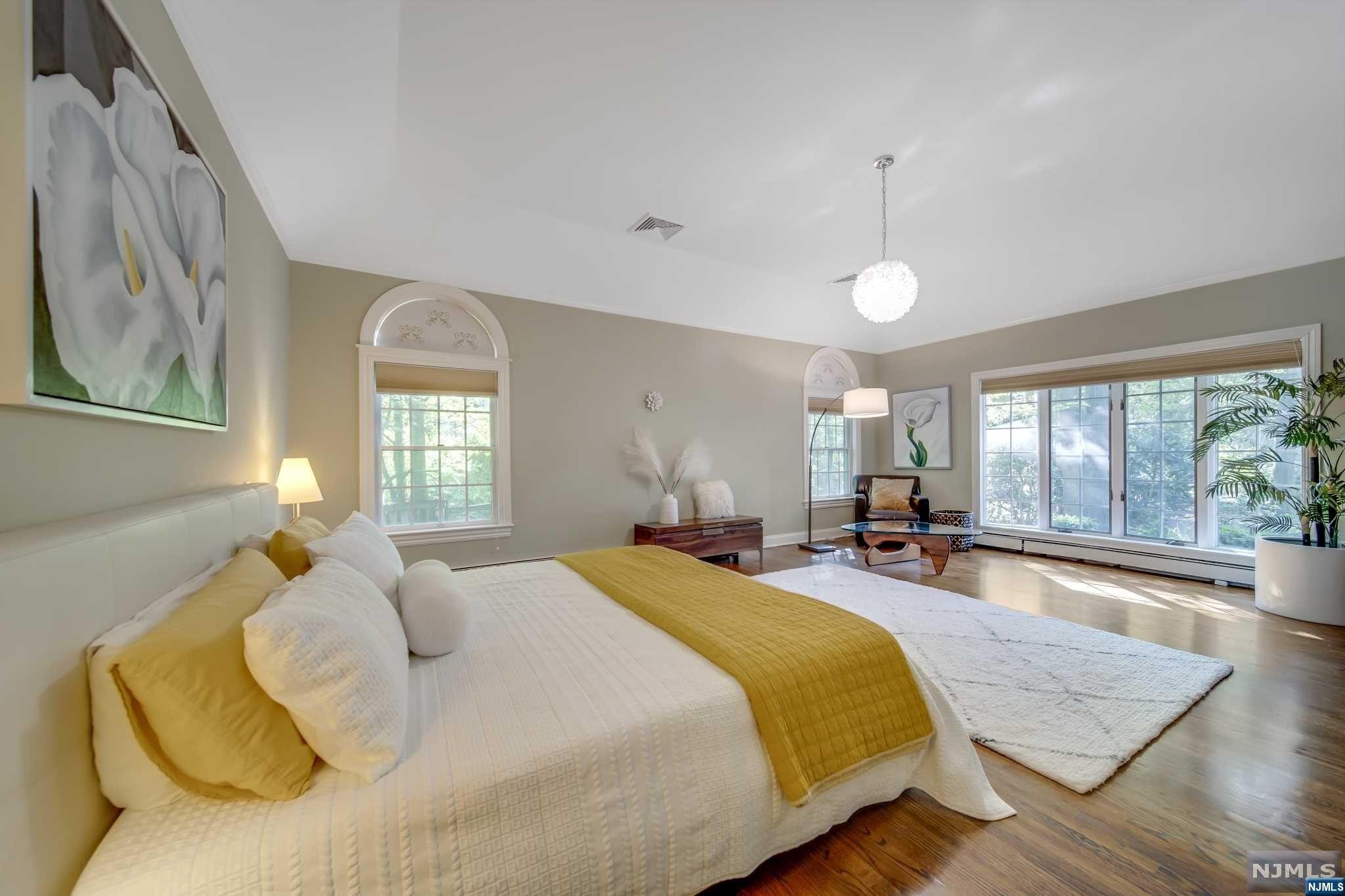 323 Freemans Lane