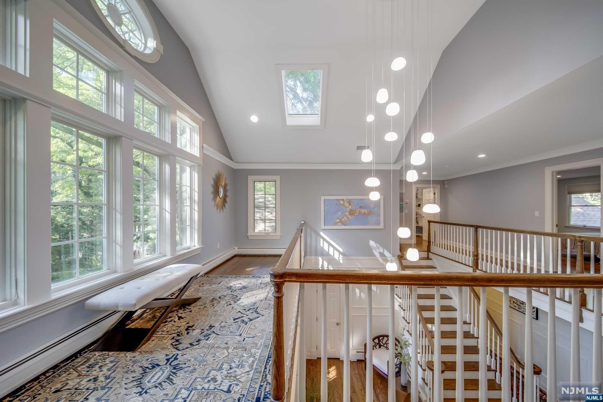 323 Freemans Lane