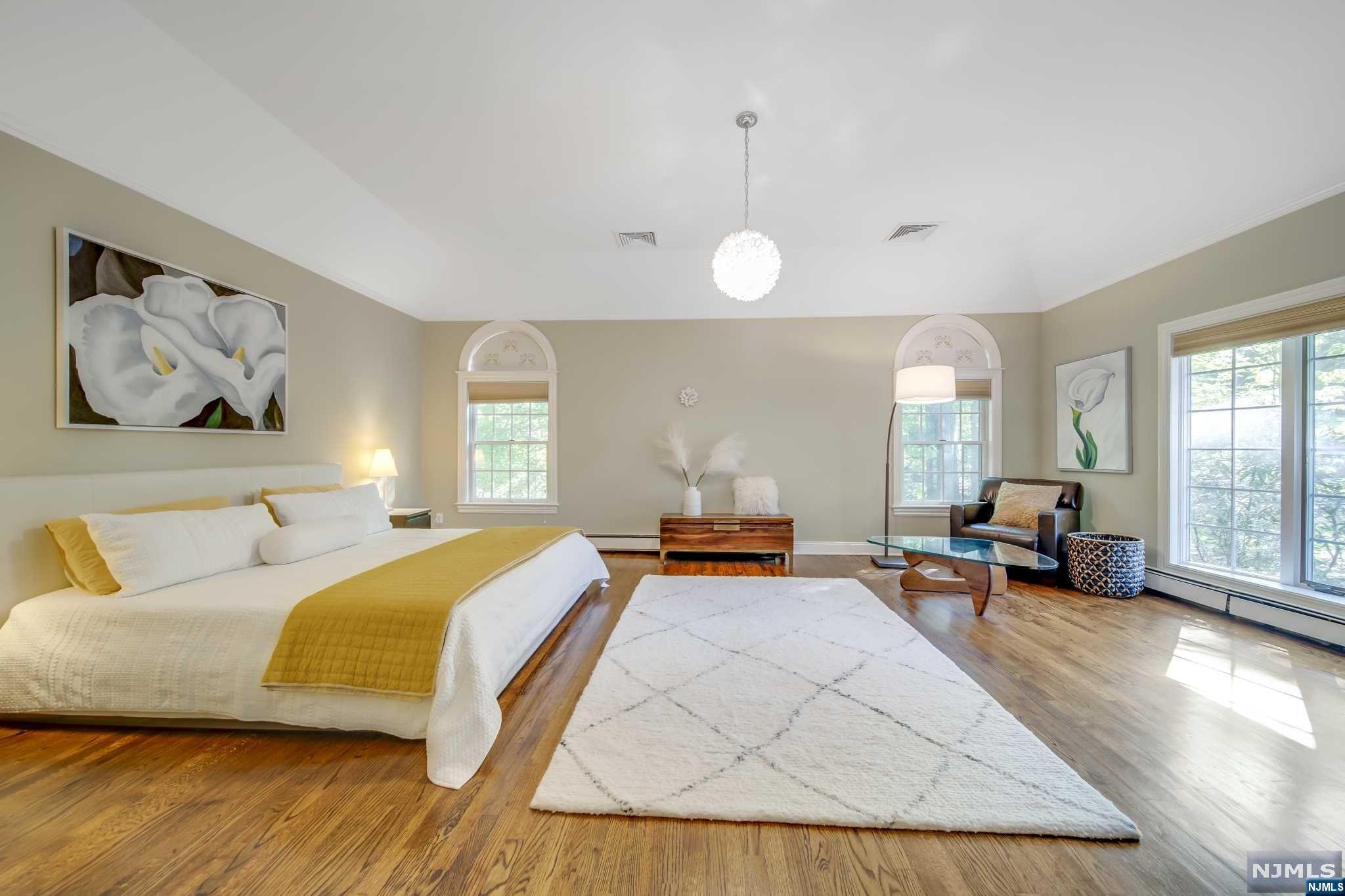 323 Freemans Lane