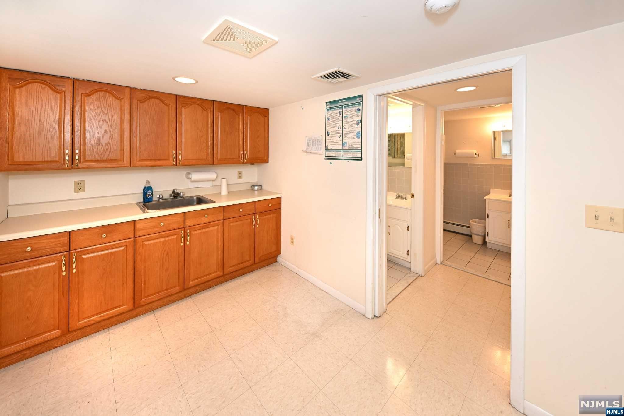 218 Franklin Avenue