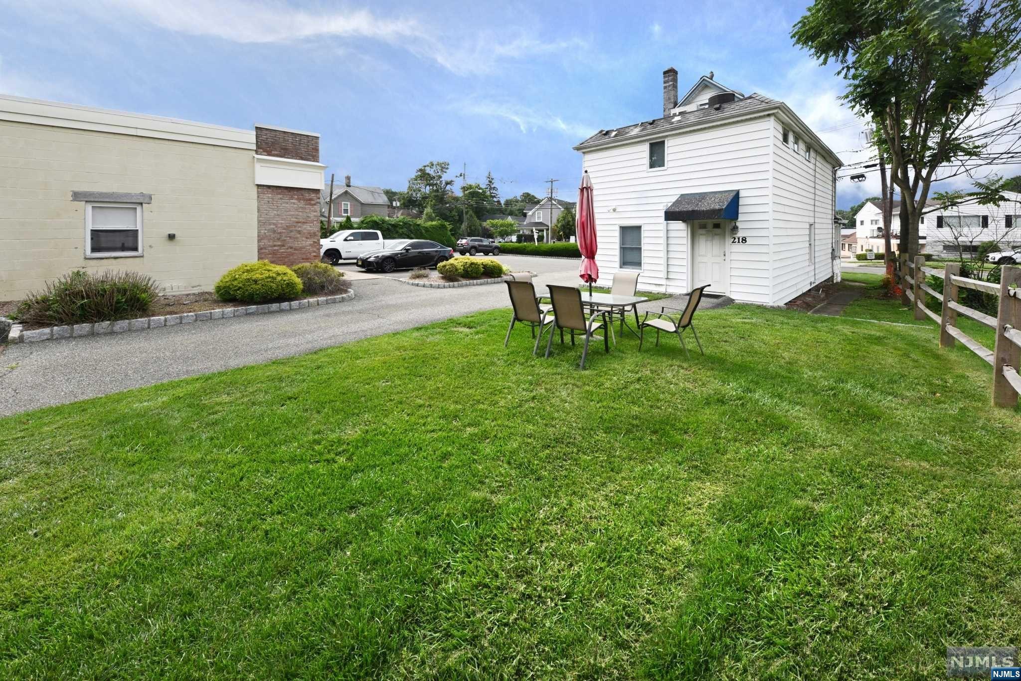 218 Franklin Avenue