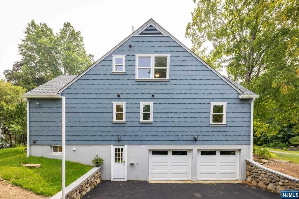 405 Manchester Road