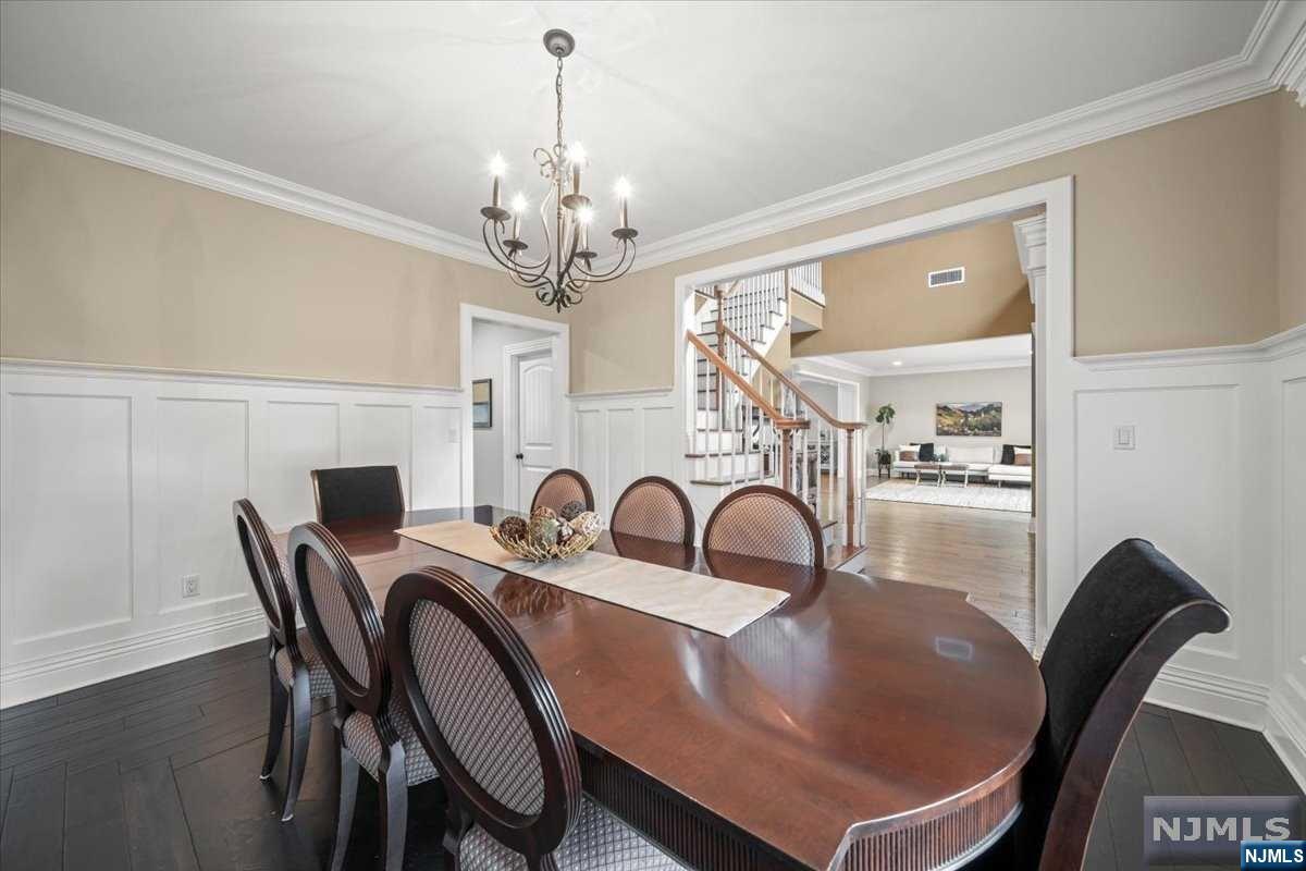 290 S Franklin Turnpike