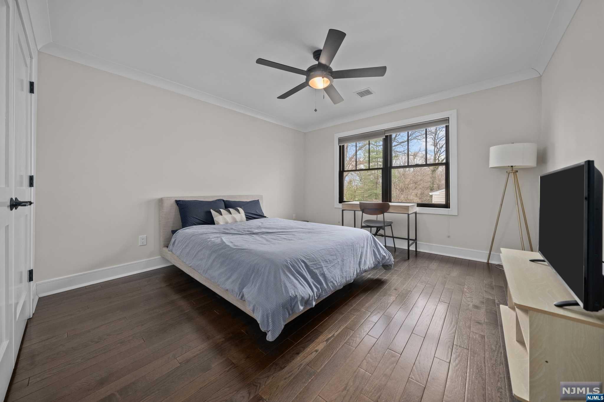 322 South Drive