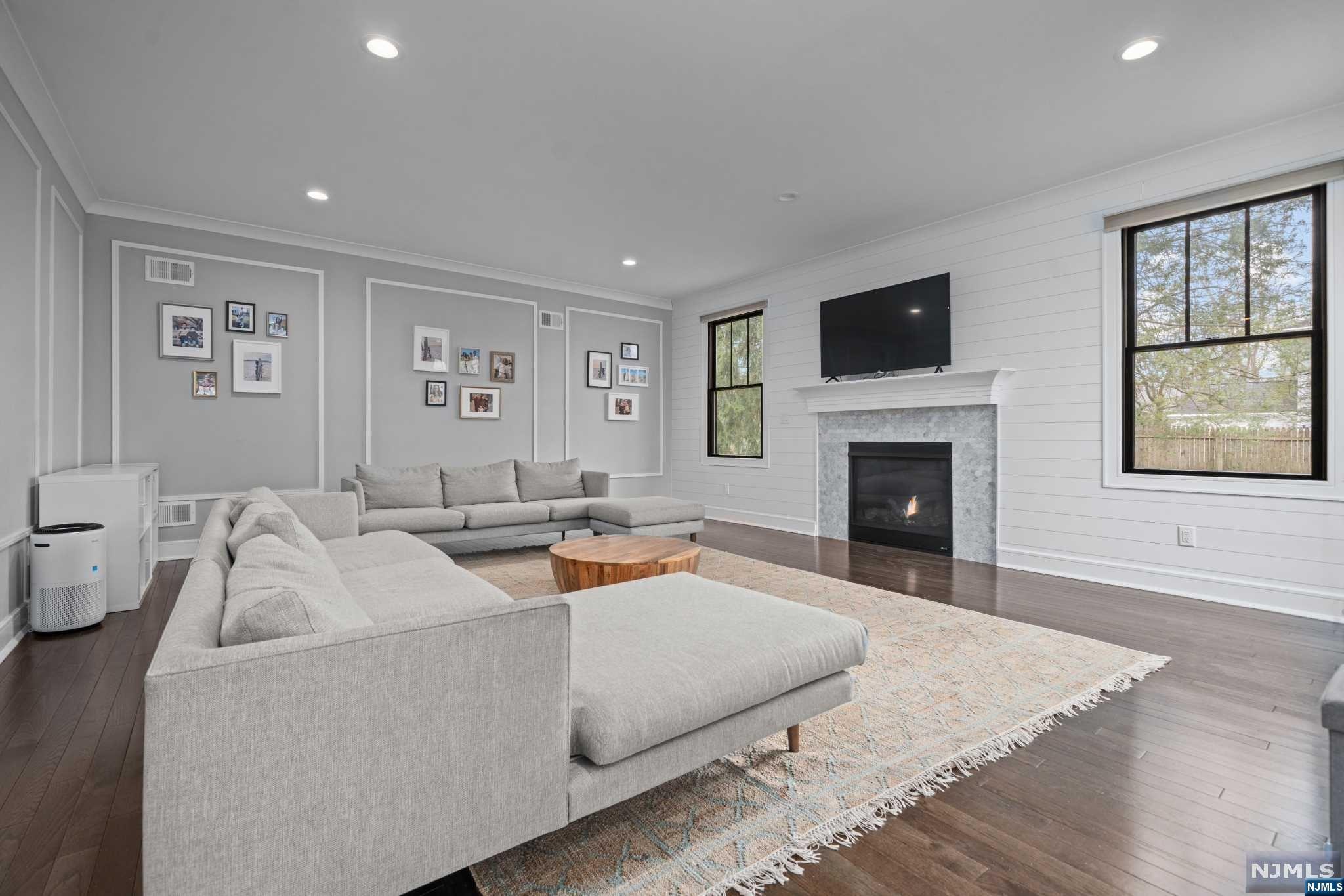 322 South Drive