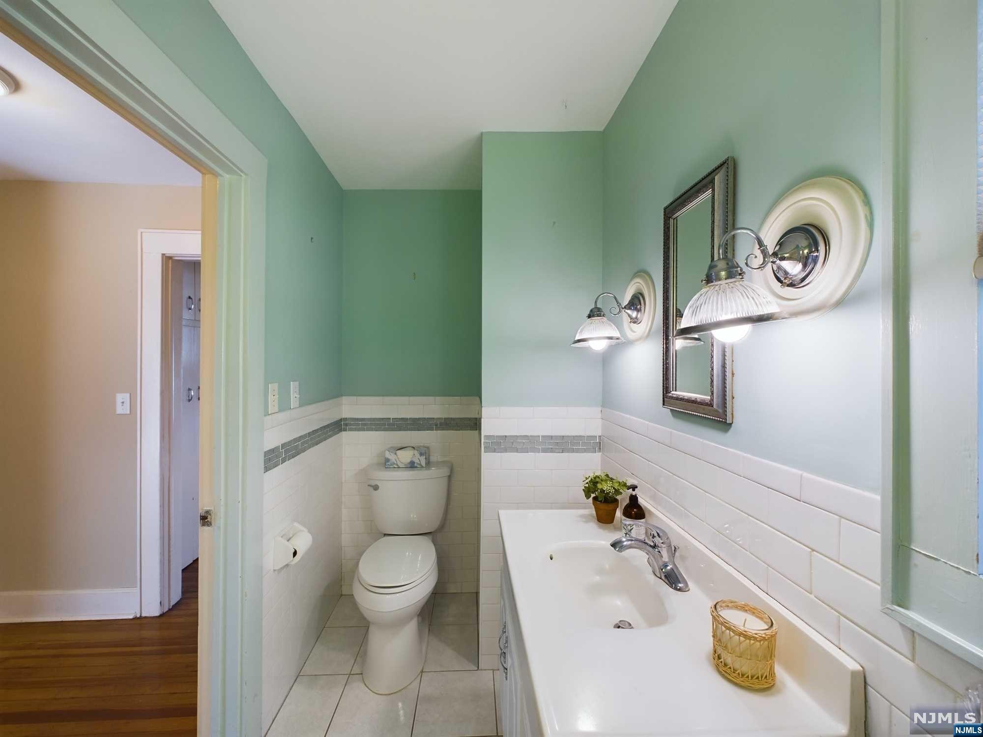 214 Paterson Avenue